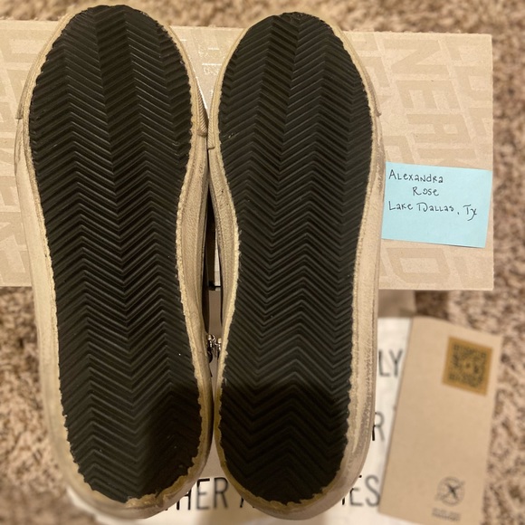 HTF NIB Golden Goose gunmetal slides size 40 - Picture 2 of 4